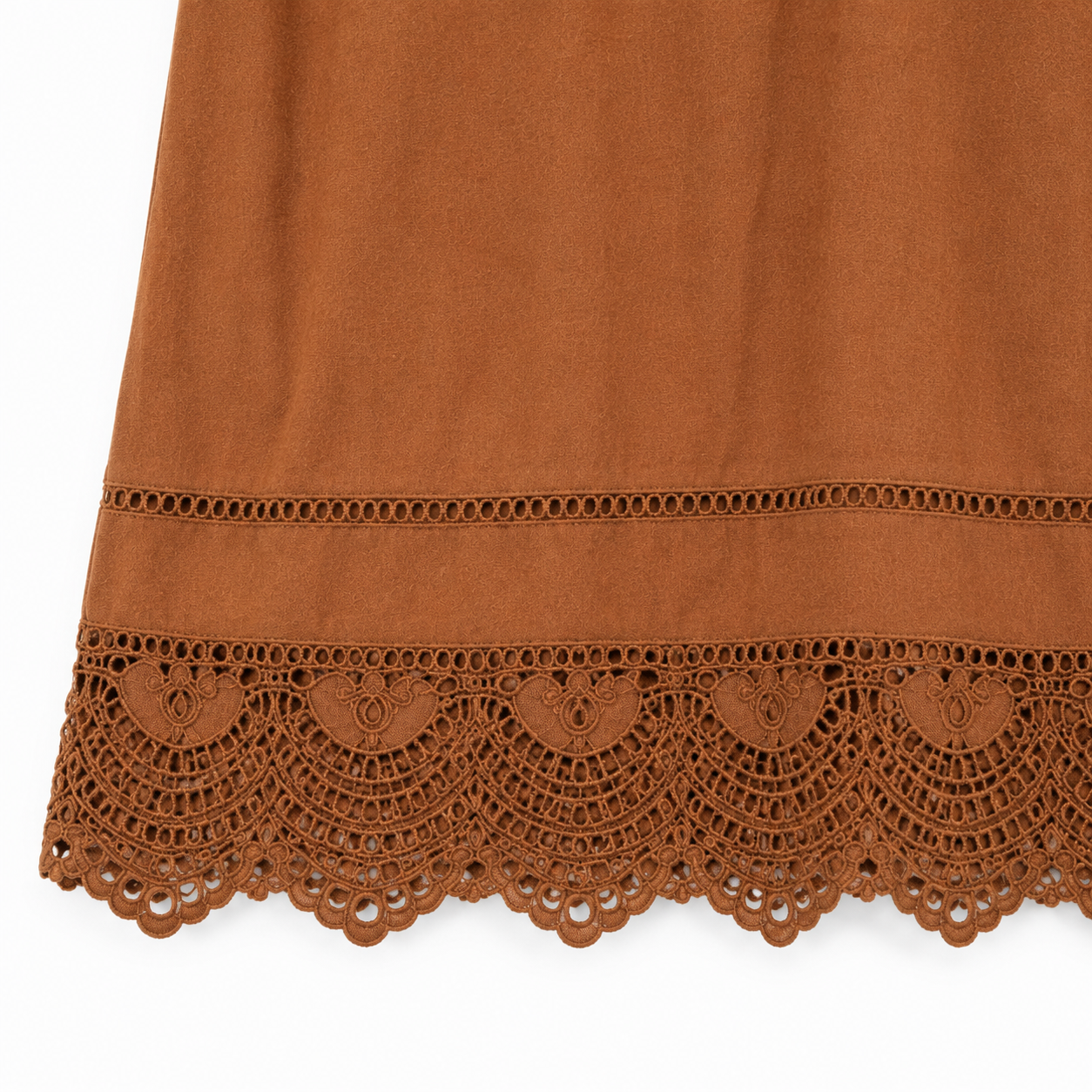 Camisa Marrón de Tirantes con Bordado