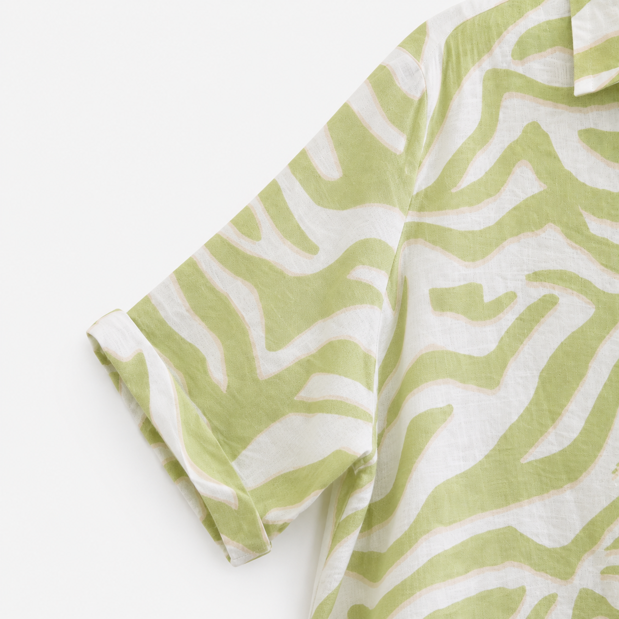 Camisa Verde Pistacho Estampada