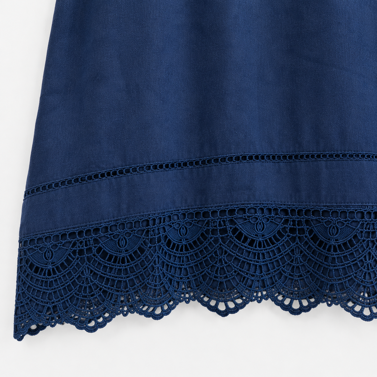Camisa Azul Marino de Tirantes con Bordado