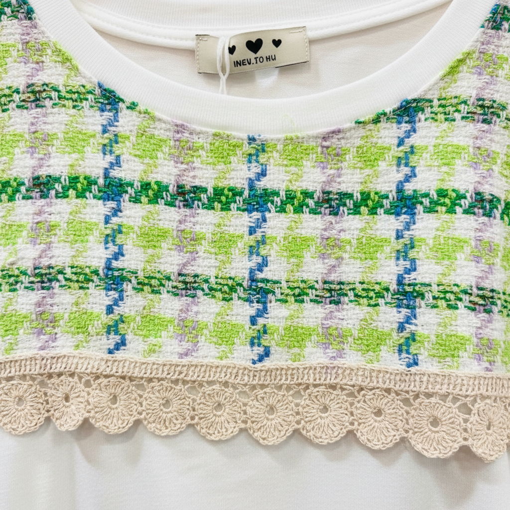 Detalle cuello camiseta crochet verde